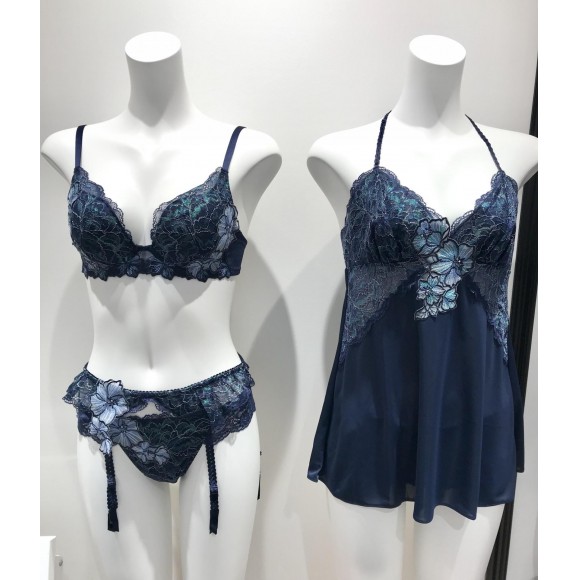 サルート４７G入荷♡